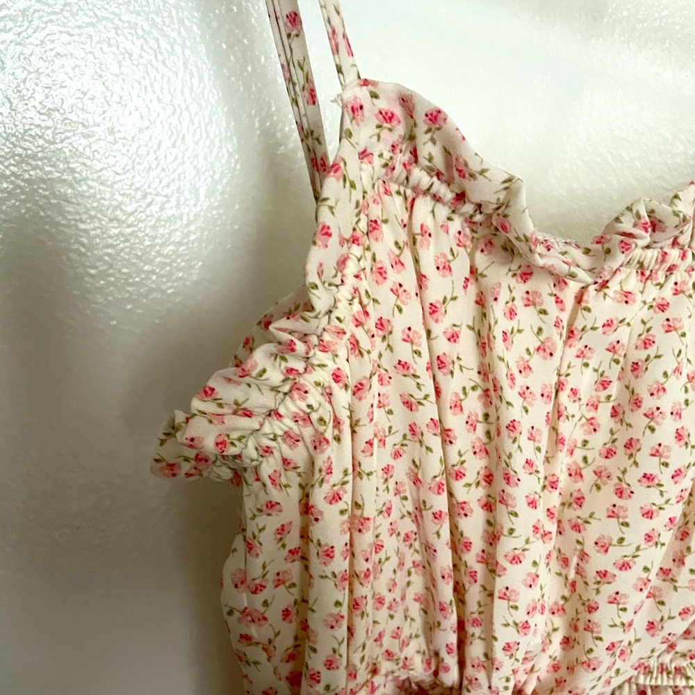Medium, Jessica Simpson dress